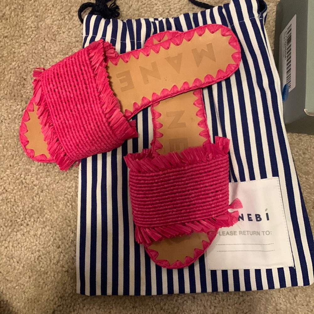 Manebi fuschia raffia slides